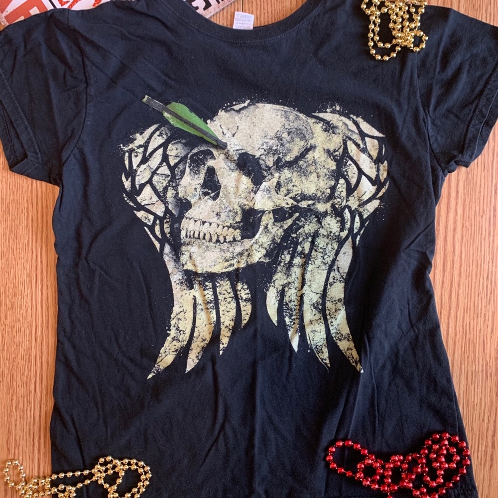 🧟‍♀️”The Walking Dead” Graphic T🧟‍♀️